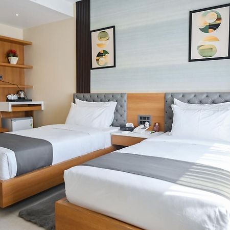 Hotel Barak View Residency Silchar Extérieur photo