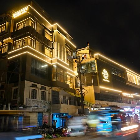 Hotel Barak View Residency Silchar Extérieur photo