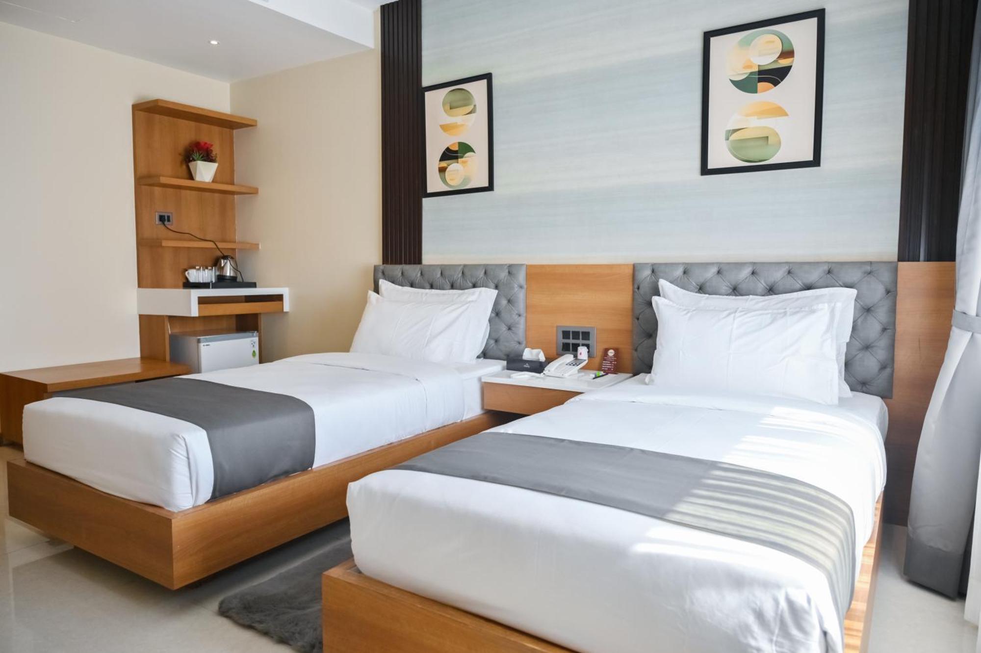 Hotel Barak View Residency Silchar Extérieur photo